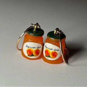 Gold Tinted Jam Earring Set